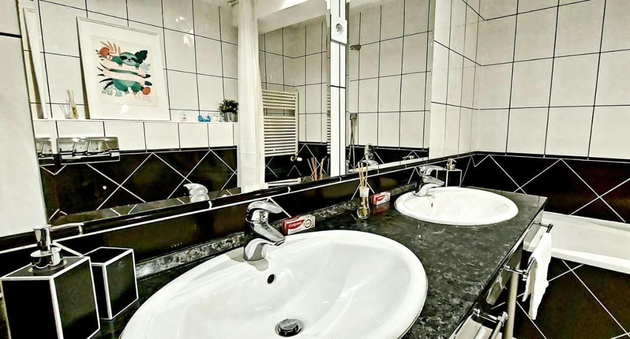 A+ Budapest Downtown Apartments Экстерьер фото